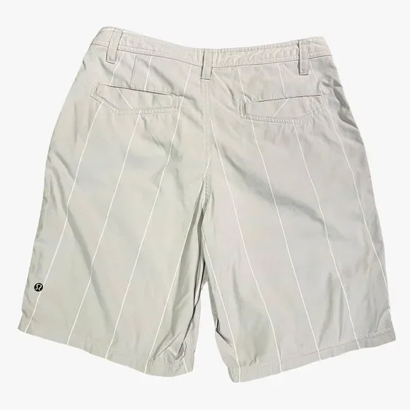 Lululemon Kahuna Bermuda Shorts Men 32 x 8.5” Check Gray White Blue Golf Outdoor - Picture 6 of 16